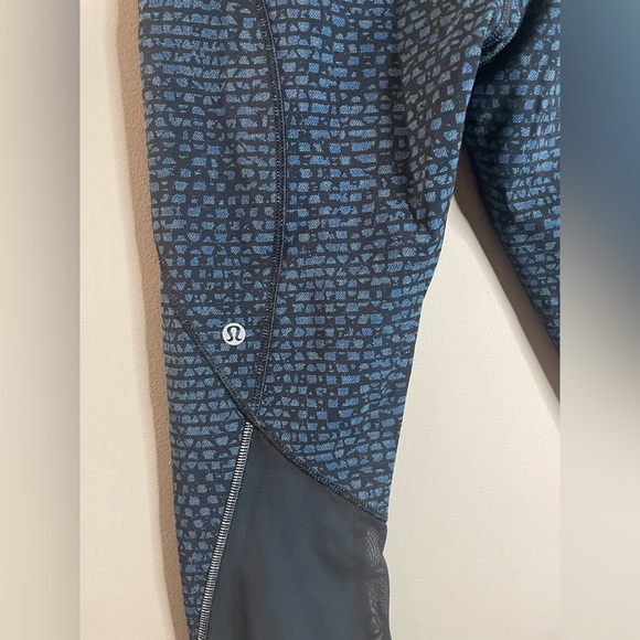 Lululemon Free Runner Crop Shatter Weave Desert Teal Alberta Lake Legging - Picture 4 of 6